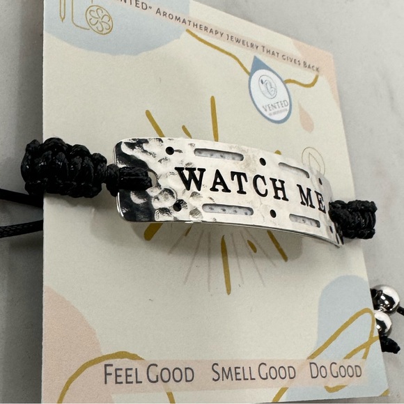 Vented Aromatherapy Watch Me Silver Bracelet - Picture 8 of 13